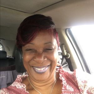 Meet your Posher, Robin